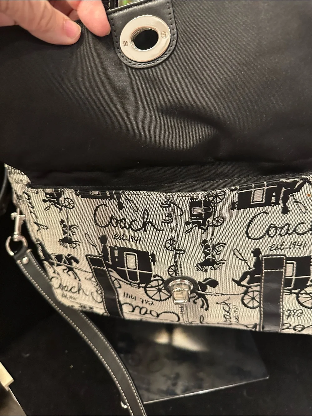 Coach  Chelsea Horse and Carriage Black and Cream Signature Canvas